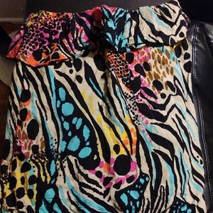 Super cute tank top, practically new/No tags!